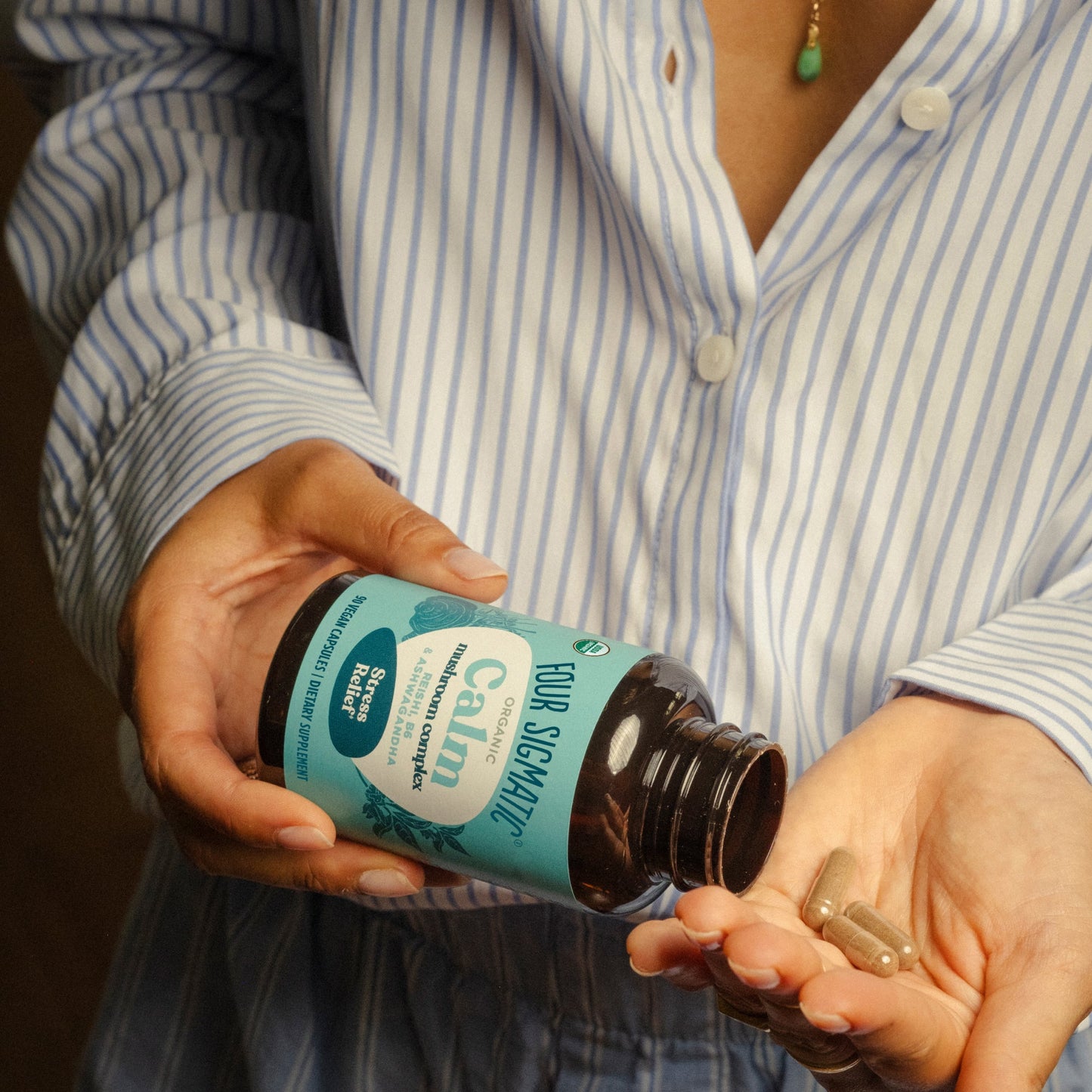 calm-capsules-w0 calm-capsule-2.jpg